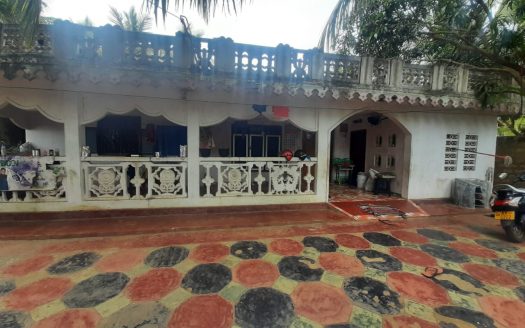 House For Sale in Thinaveli