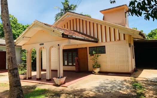 Land with House for sale in New Sivan Road, Thirunelveli