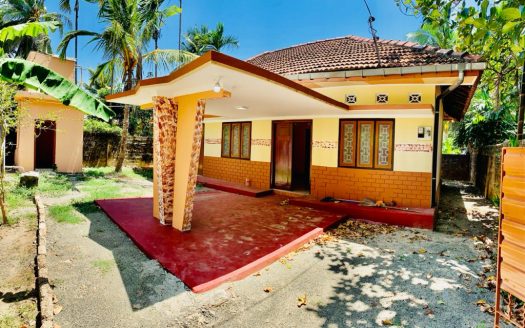 House for sale in Temple road, Nallur