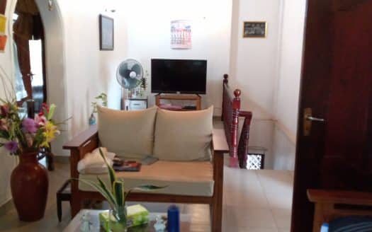 2 Floor House for sale in Wattala.