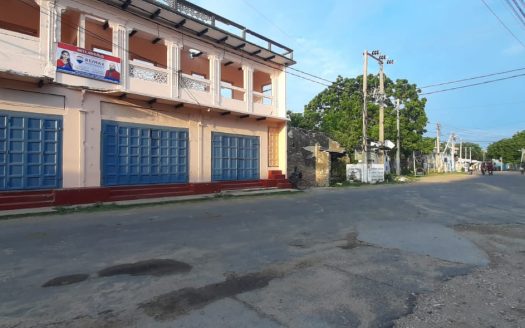 Shops for Rent in Valvettithurai,Town