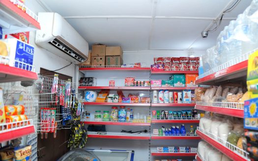House with shop for sale in Kasthuriyar Road, Jaffna.
