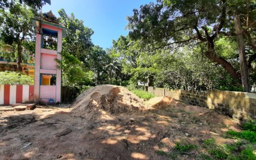 Land for sale in Temple road, Mudamavady.