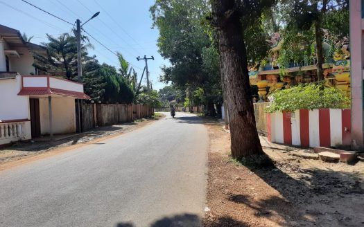 Land for sale in Temple road, Mudamavady.