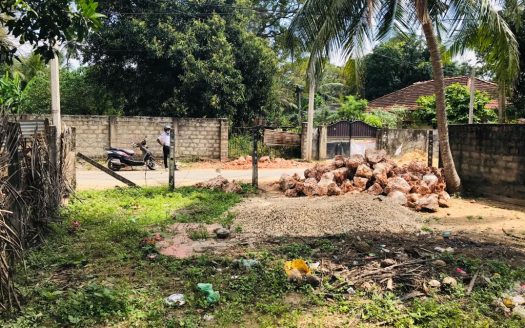 Land for sale in Nayaanmar Lane, Kacheri Nallur road.
