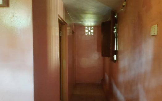 4 bedroom house for sale in Ambalavanar road, Uduvil.