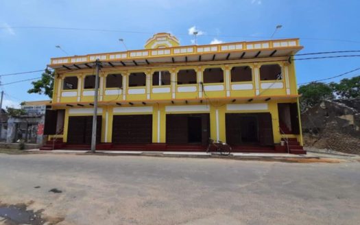 Commercial/ Residential Building For Rent or Lease