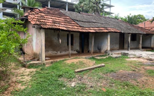 House for sale in Irupalai