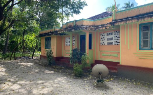 House for sale in  near the Puttur Meesalai junction