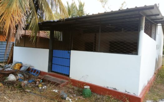 Land with house for sale at Nunavil