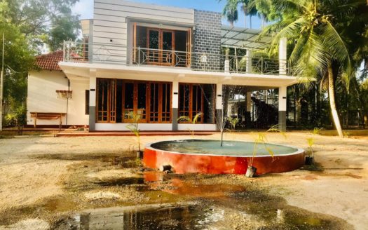 Beautiful house for sale 700 meters from Palali Road Urelu