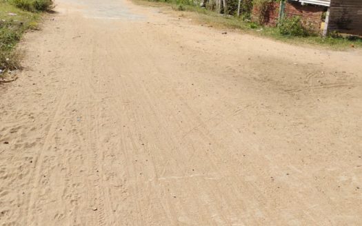 Shop with a small house for sale in Periya Parantan with a grinding mill