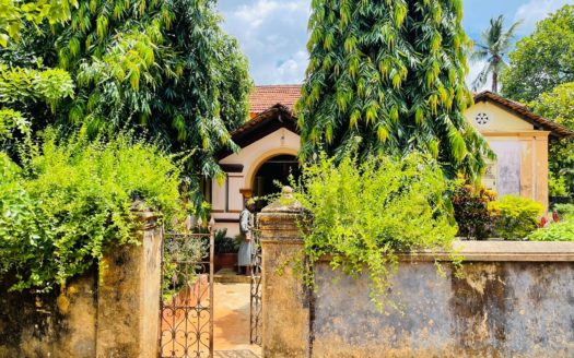 House for sale 100m from Urumpirai junction