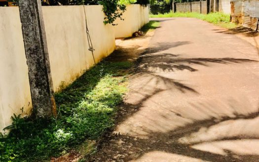 500 meters from Palali Road, house for sale on the side of Sivan Road in Urumpirai