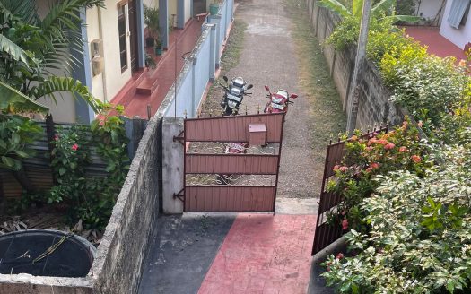 House for sale near Kacheri Nallur Road (Muthaliyar Road)