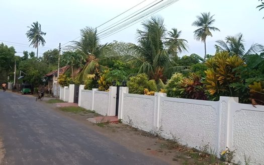 House for sale with furnitures in Sillalai main road