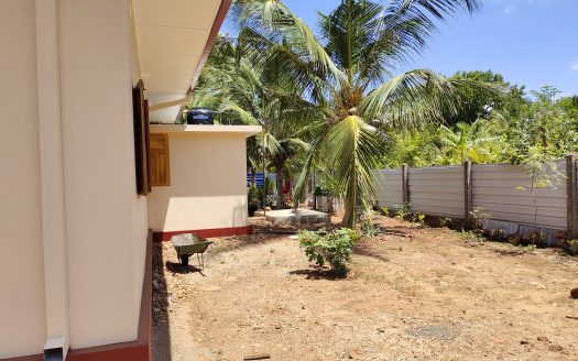 Furnished house for sale in Thellippalai.