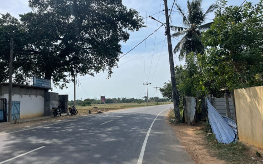 Road side land for sale in Arali