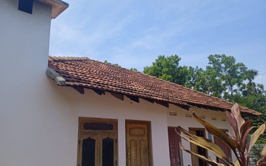House for sale in Mayility