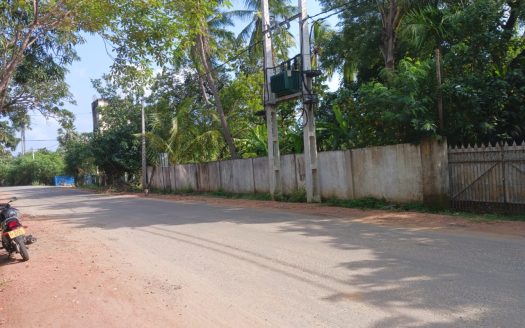 House for Sale with Bakery in Vattukkottai Sankarathai Main Road (Junction)