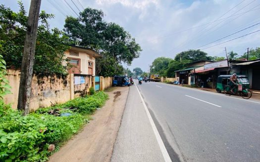 Road facing land for sale at kondavil