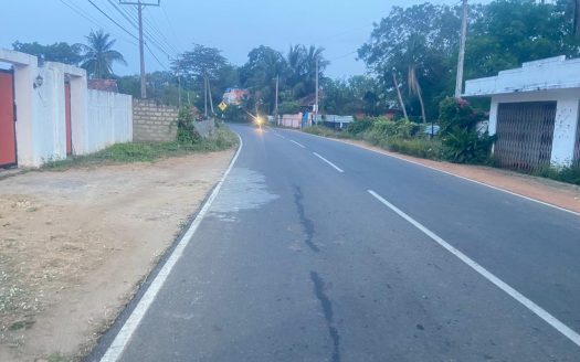 2nd land for sale in from manipay road uduvil