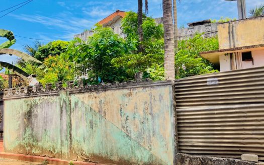 Upstairs house for sale in Kokuvil west Thavady