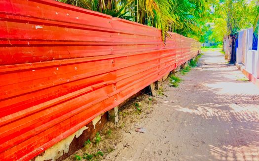 Land for sale in Manipay
