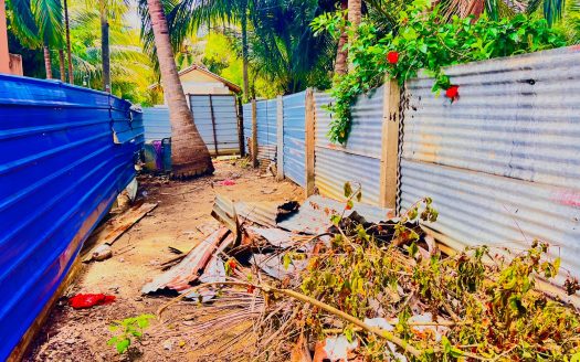 Land for sale in Manipay