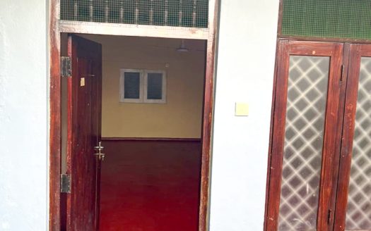 House for sale in Waidya Road, Dehiwala.