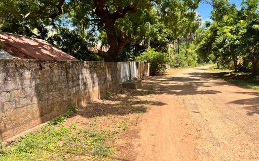 Land for sale in Kaithady