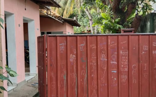 2 Houses for sale in Mattakkuliya, Colombo-15.