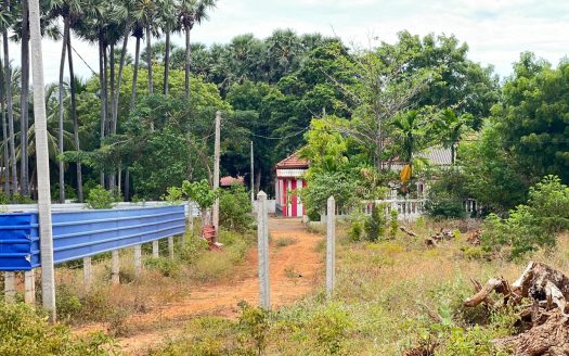 Land for sale in Kopay