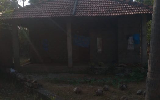 Land with house for sale in Analaithivu