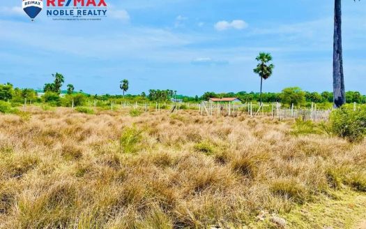 Land for sale in 6 th mile post , Trincomalee
