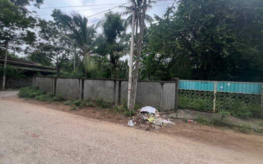 Land for sale in Kachcheri East