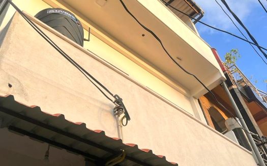 House For Sale In Colombo 15.