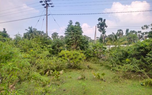 Land for sale with 30 M front on Kaithadi main road