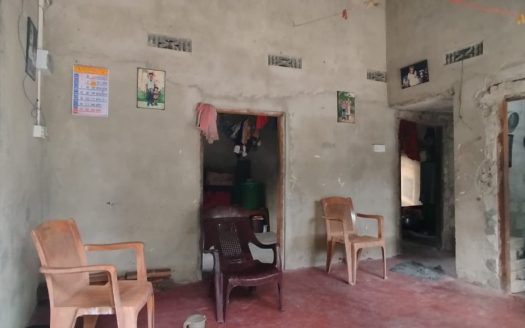 House for sale in Ariyalai