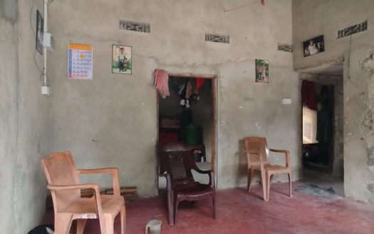 House for sale in Ariyalai