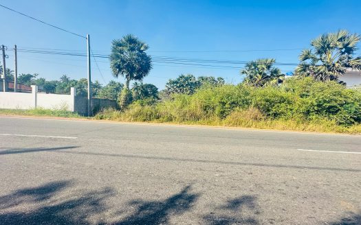 Nunavil A9 road facing land for sale
