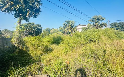 Nunavil A9 road facing land for sale