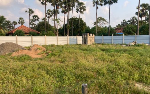 Land for sale at Ponnalai Road.