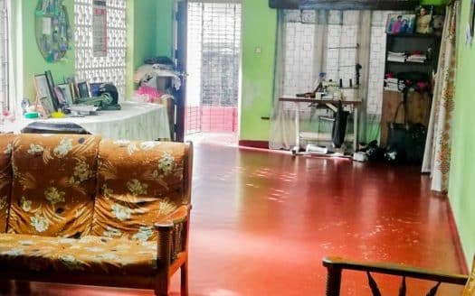 House for sale in Thimbirigasyaya Cross Road, Wattala