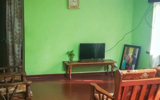 House for sale in Thimbirigasyaya Cross Road, Wattala