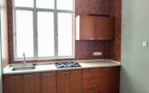 Apartment for rent on the 2nd floor in Kachcheri, Jaffna