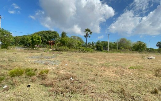 Road Facing Land for sale in Kakkaitheevu