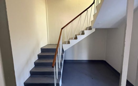Building for rent on Nallur Kailasapillaiyar Road