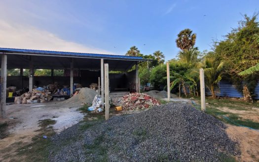 Land for sale in Suzhipuram