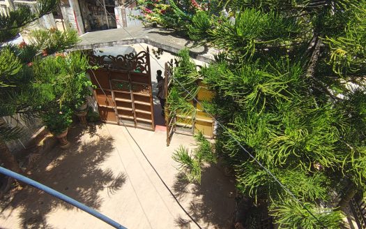 Luxury house for sale in Navalar Road,Navanthurai.